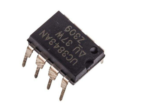 uc3843 b on 集成电路ic