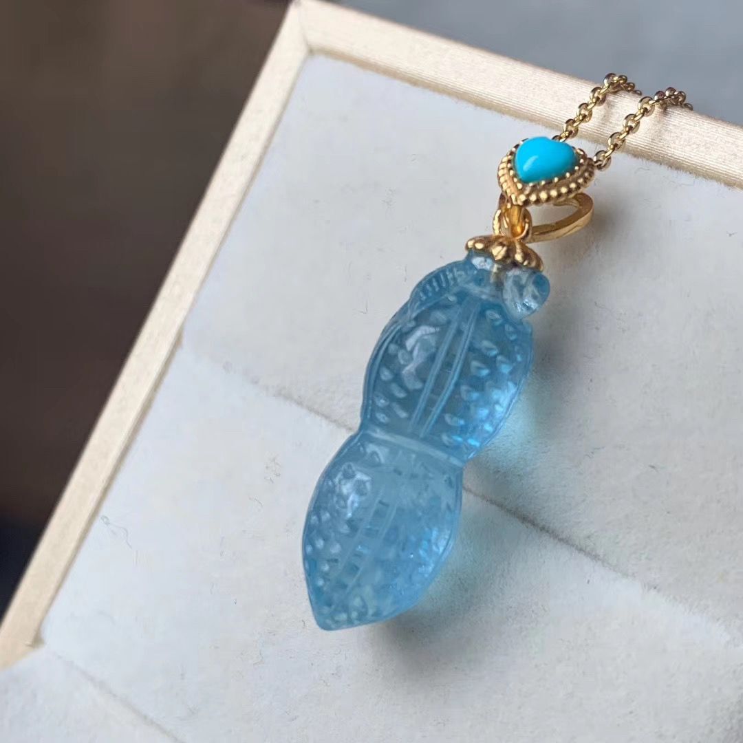 丹利水晶 海蓝宝雕刻吊坠 海蓝宝雕刻葫芦吊坠