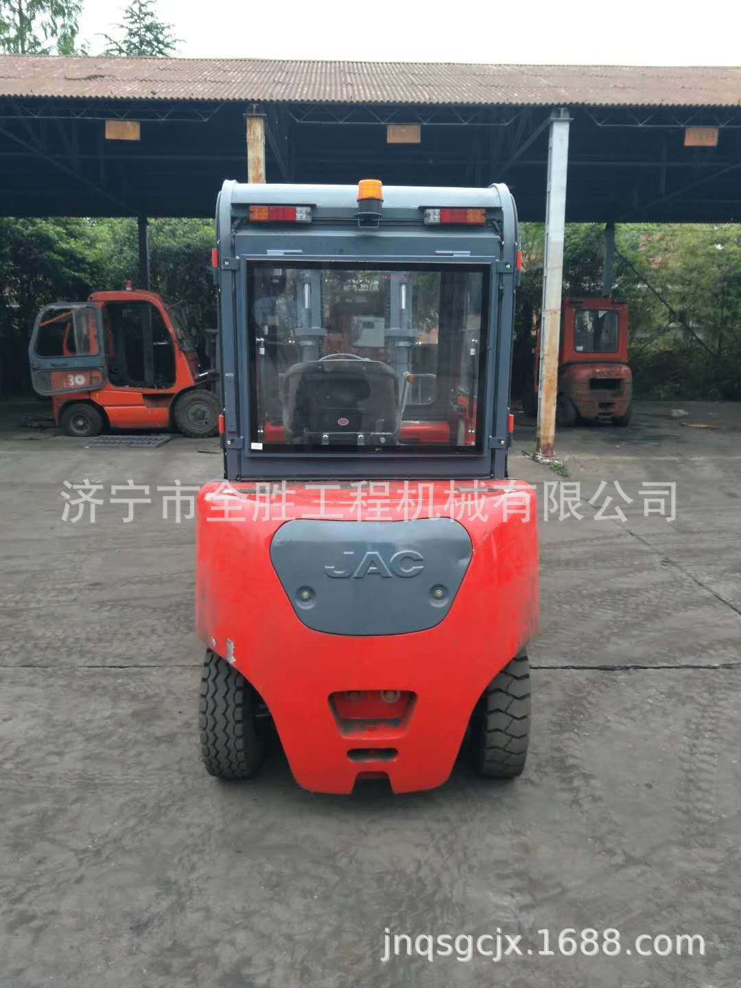 供应厂家直销叉车驾驶室合力3吨叉车驾驶室