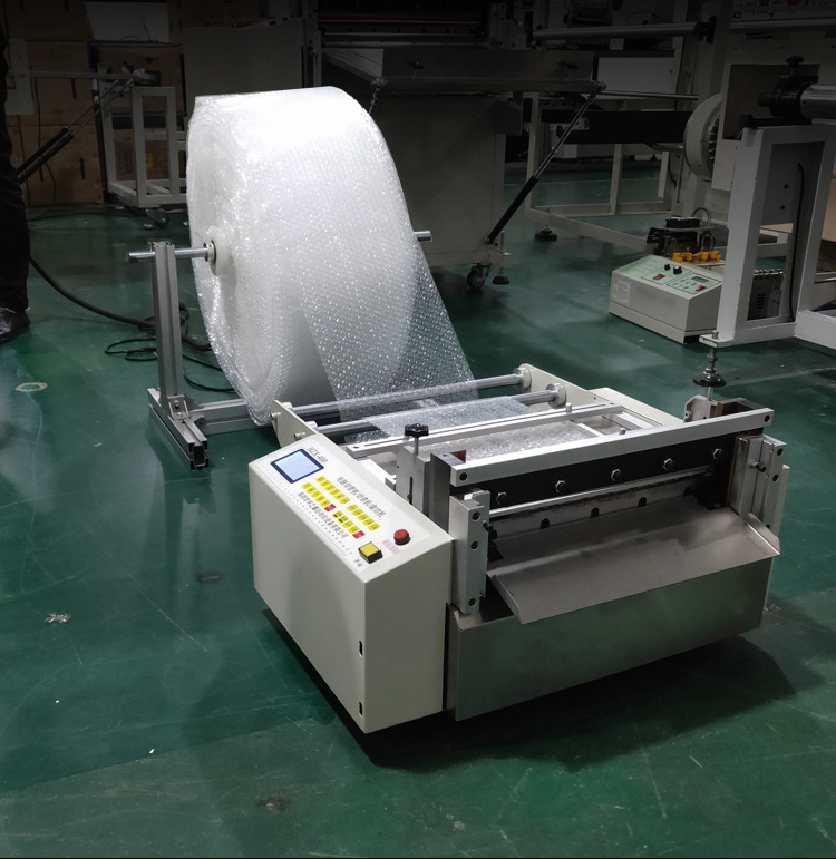 电脑全自动裁切机气泡膜切膜机pvc膜切片机裁剪机无纺布横切机