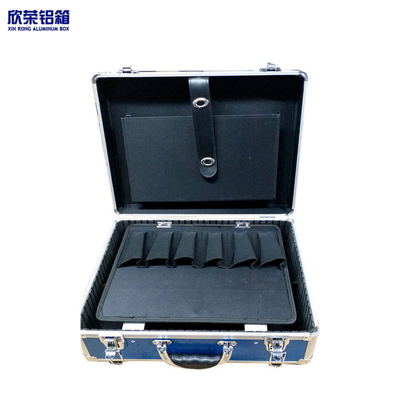 铝合金包装箱子五金工具箱拉杆箱手提密码箱带隔层防震棉箱包厂家