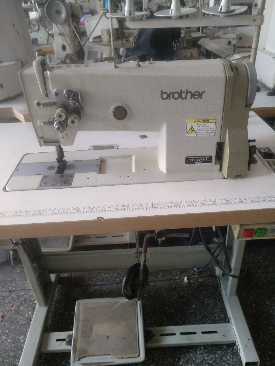 brother兄弟牌842双针车二手重机工业电动缝纫机厚料缝制设备