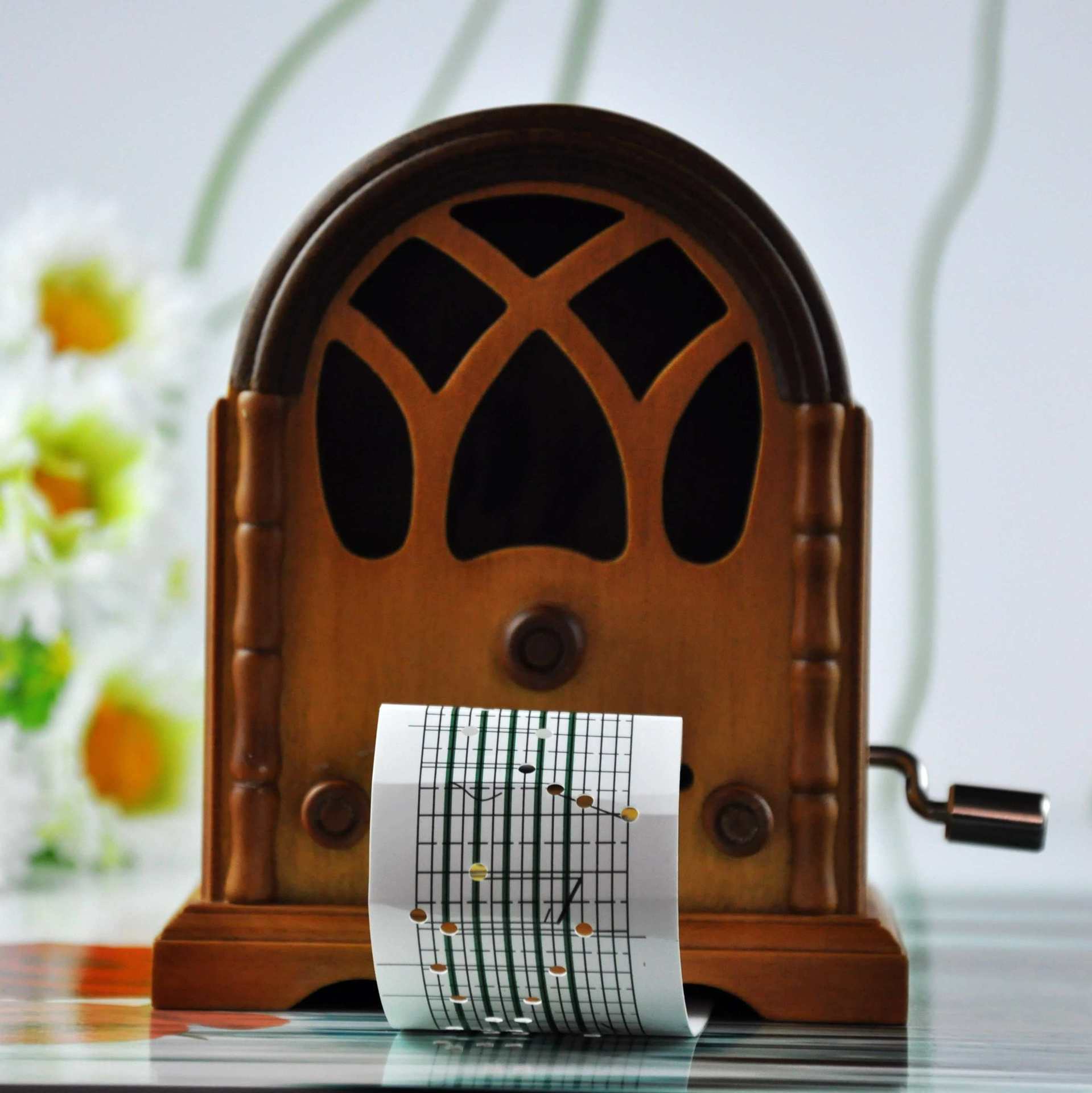 复古diy木质手摇纸带 18音留声机音乐盒谱曲八音盒男友女生日礼物