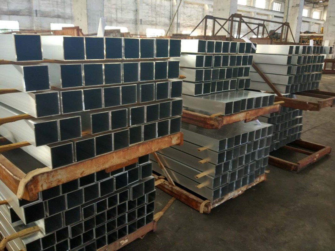 定做生产铝格栅木纹铝方通外墙铝方管装饰白色u型方通铝合金型材