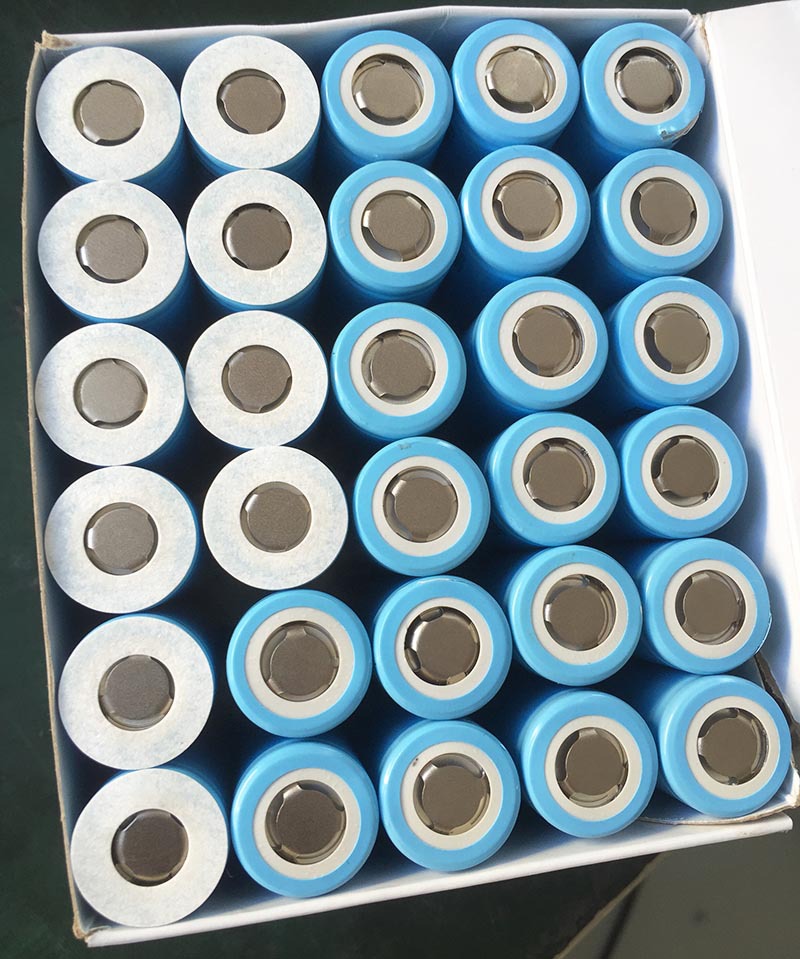 18650锂电池自动贴绝缘片设备工艺及特点