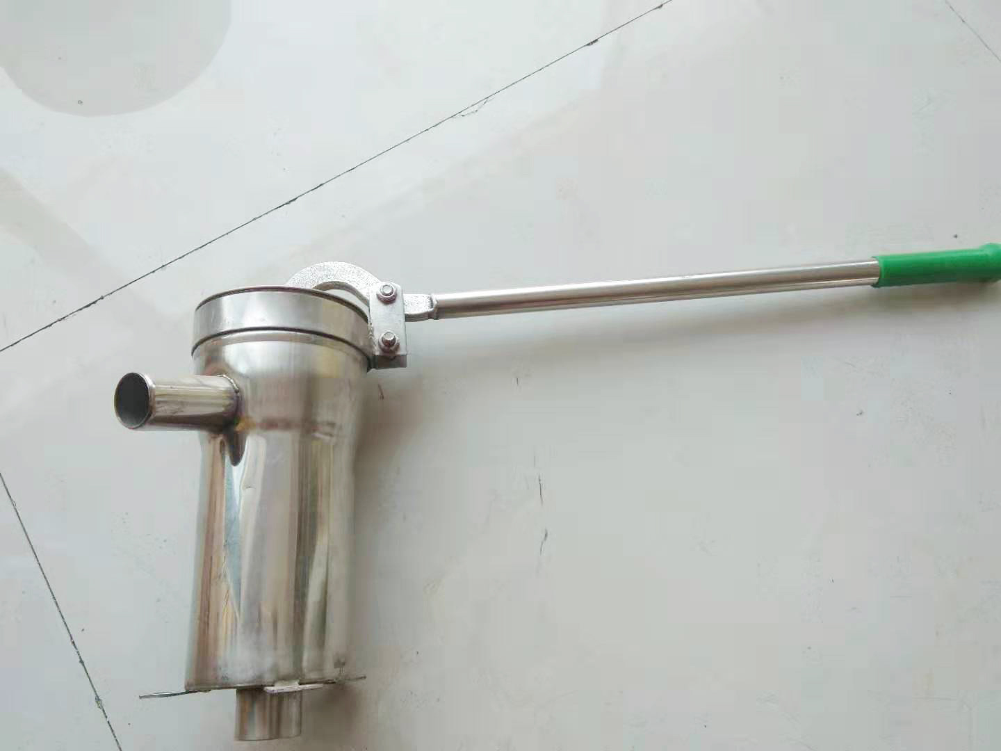 家用不锈钢压水井手动摇吸水泵铸铁大中小自吸手压泵摇水器压水器