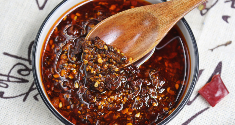 青创颂油泼辣子火锅蘸料下饭酱拌饭酱大小火锅店500g袋装商用