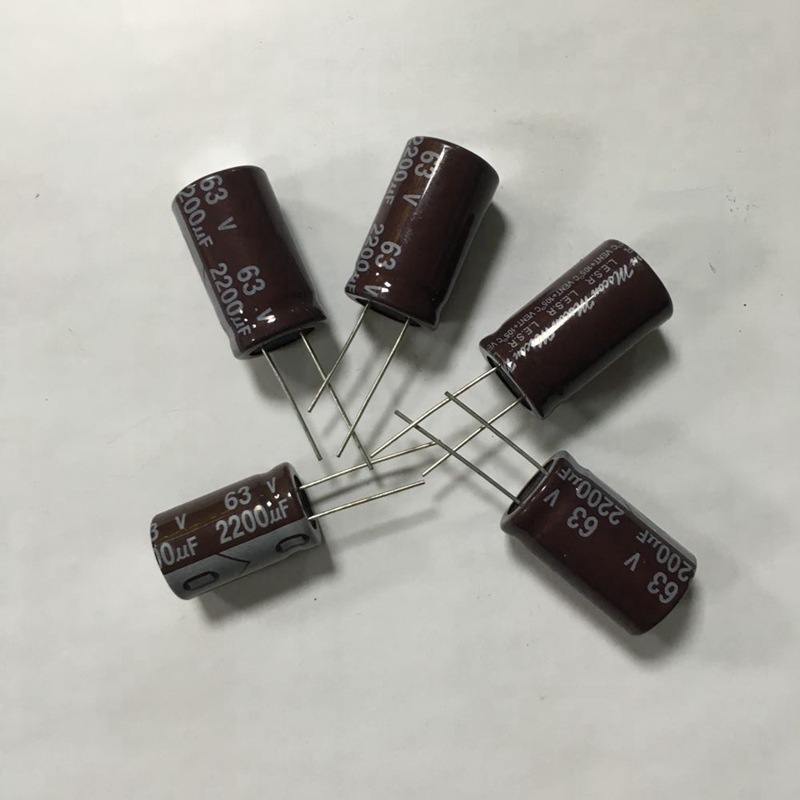 深圳厂家直销电容2200uf50v低压高频高品质引线铝电解电容