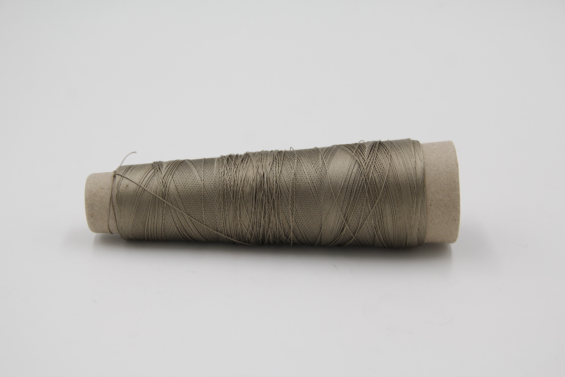 厂家直销玄武岩纤维缝纫线 耐高温 防阻燃缝纫线