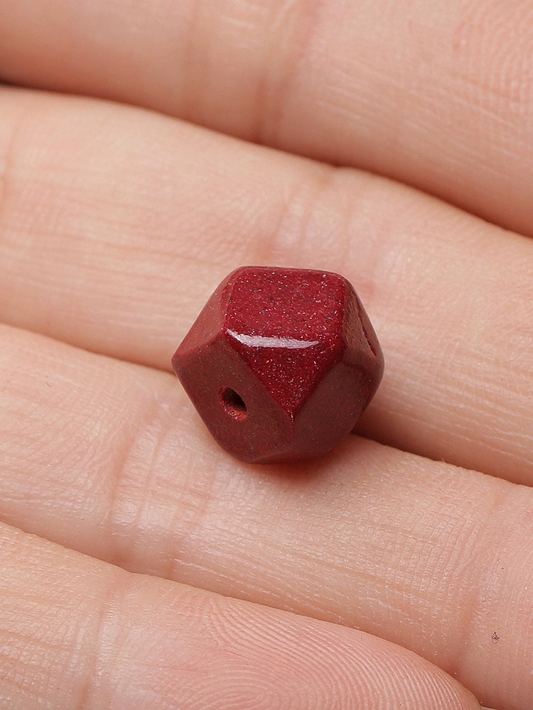 批发保真高含量朱砂晶体砂菱形珠散件散珠手链diy手串搭配饰品