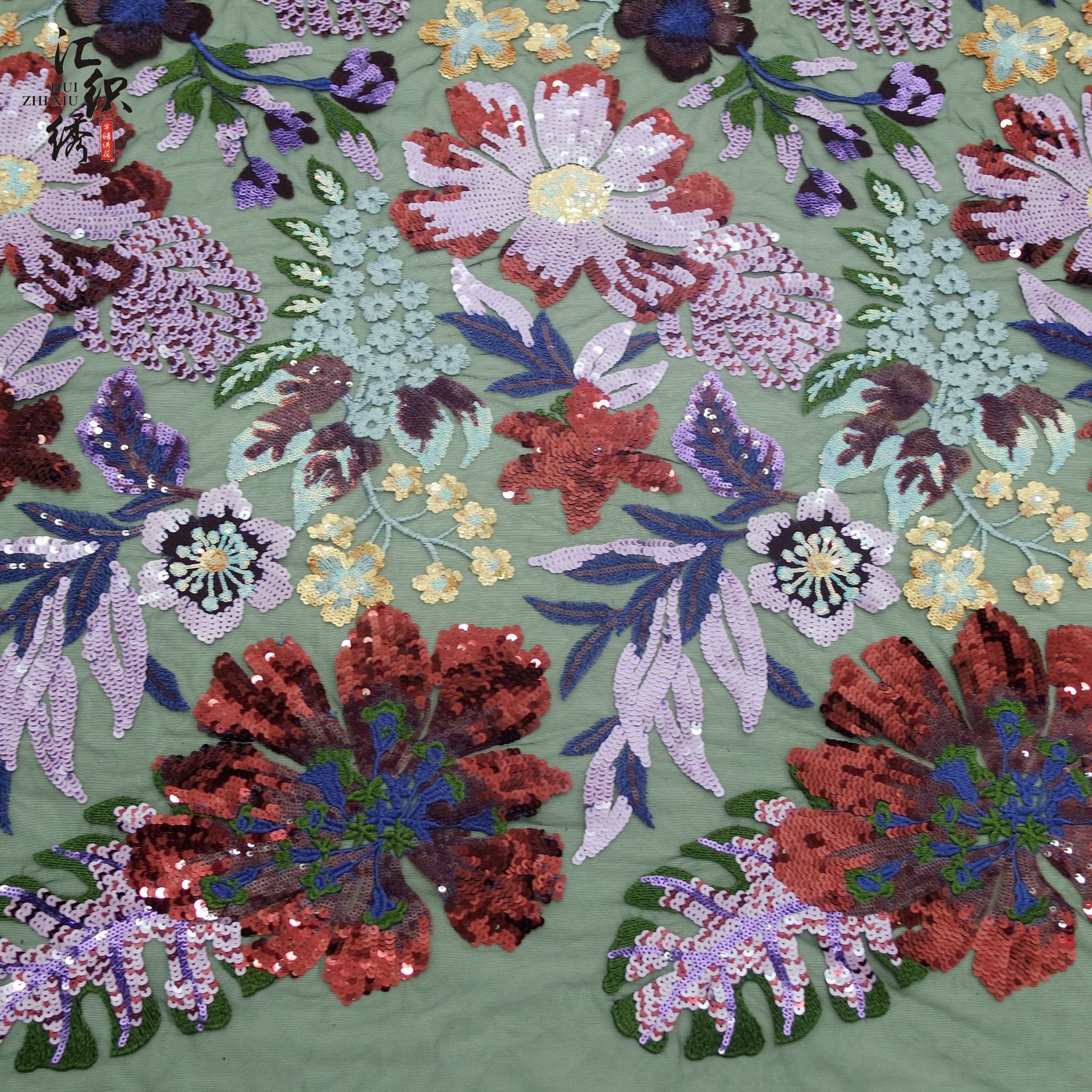 多色珠片绣花布 彩色亮片刺绣面料 高端时装舞台礼服花朵叶子配饰