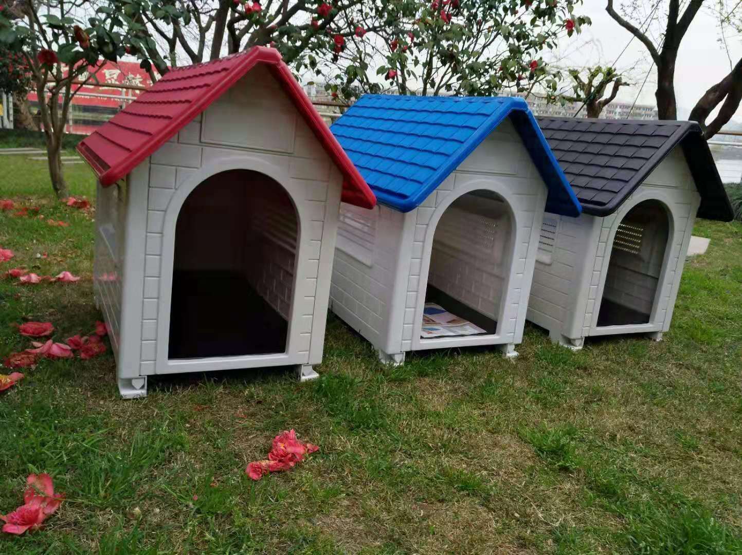 热销推荐l塑料室外小型犬狗笼子户外可拆洗塑料狗窝猫笼子