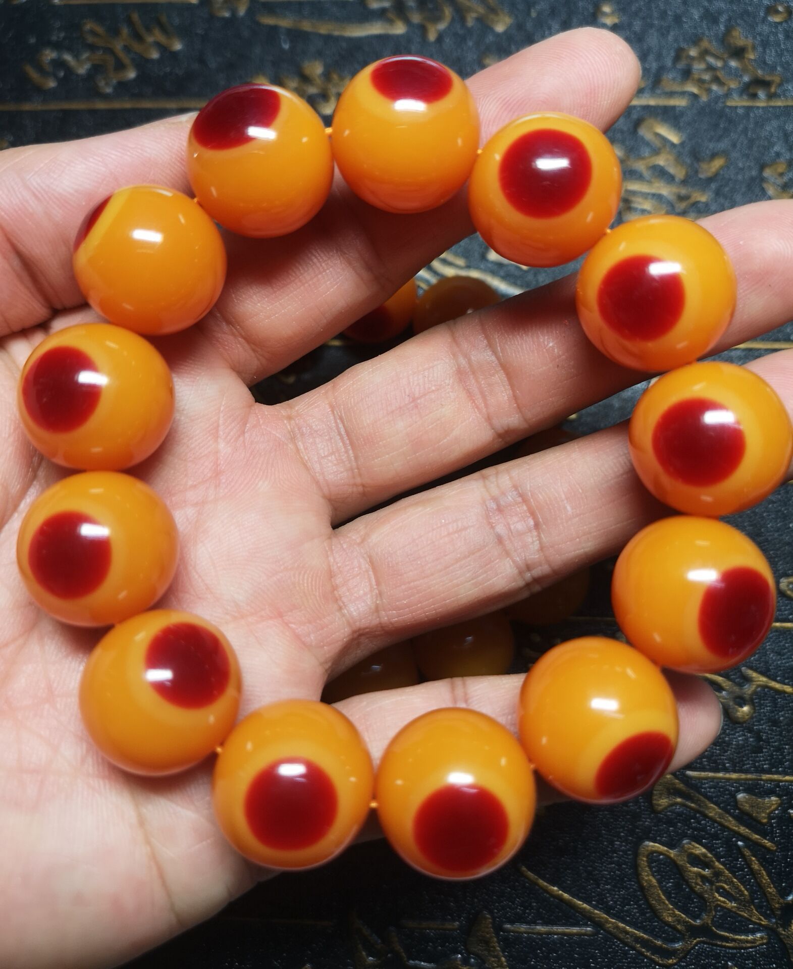 合成红点仿鹤顶红手链一点红手链小红点佛珠仿鹤顶红