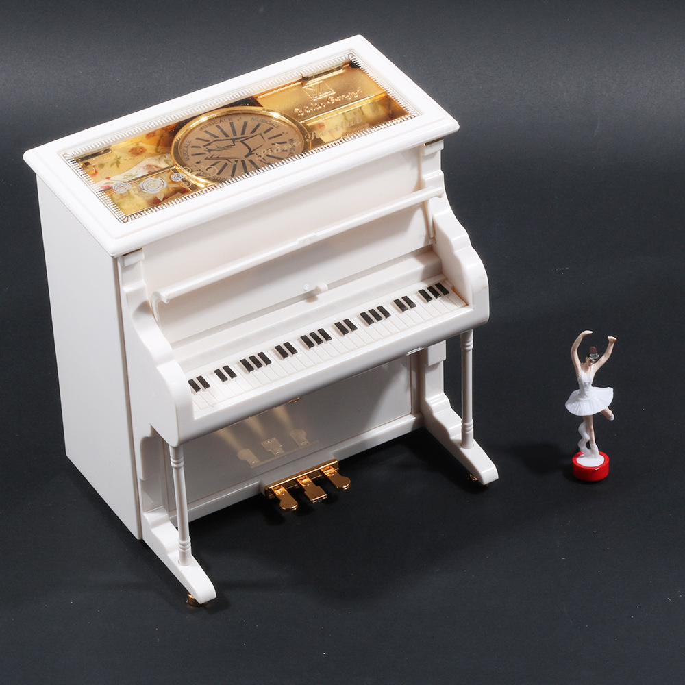 旋转芭蕾欧式立式钢琴音乐盒八音盒 家饰摆件 创意礼品上链音乐盒