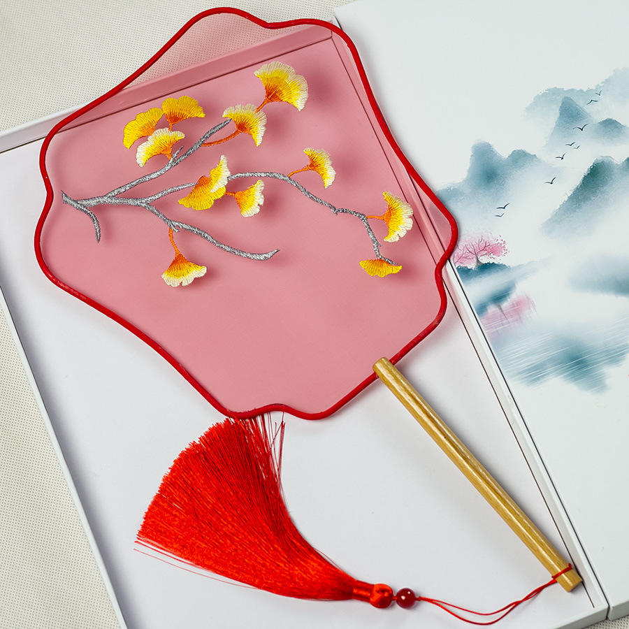 仿真丝古风扇子团扇刺绣古装宫廷汉服女式长柄流苏异型扇批发