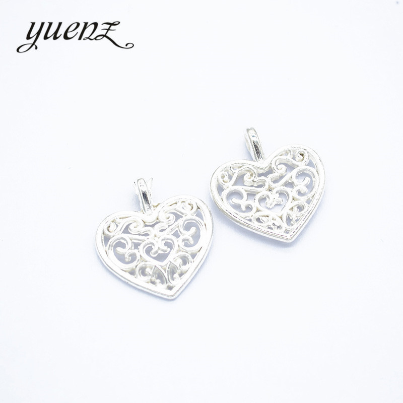 Yuenz 5 Color Hollow Pattern Love Heart Fashion Ornament Accessories Bracelet Creative Pendant 18 * 14MM A83