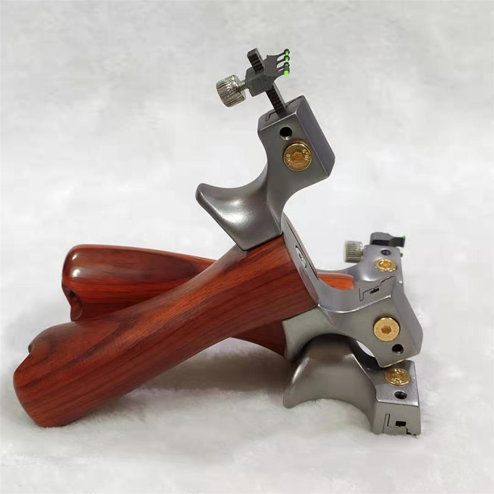 新款惊魂不锈钢数控免绑扁皮惊雷精准户外弹弓批发惊魂蓝20弹弓