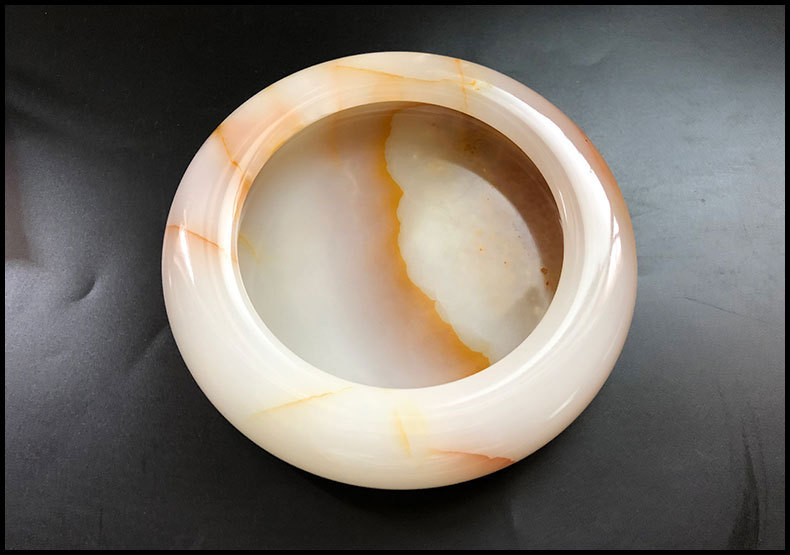 初沐 阿富汗玉山水纹玉石烟灰缸批发