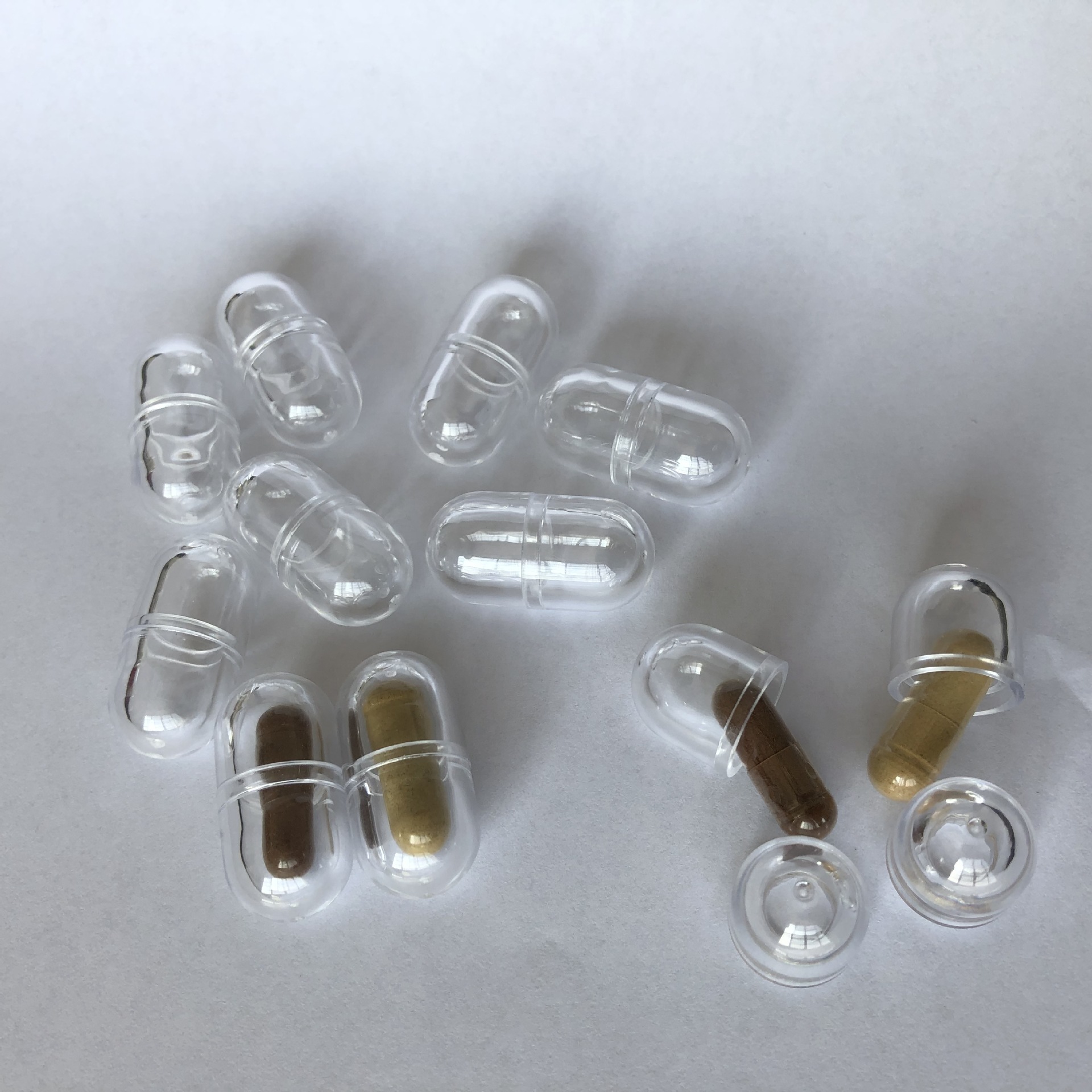 厂家批发药丸胶囊独立包装壳 加工塑料胶囊壳 零号胶囊保护壳
