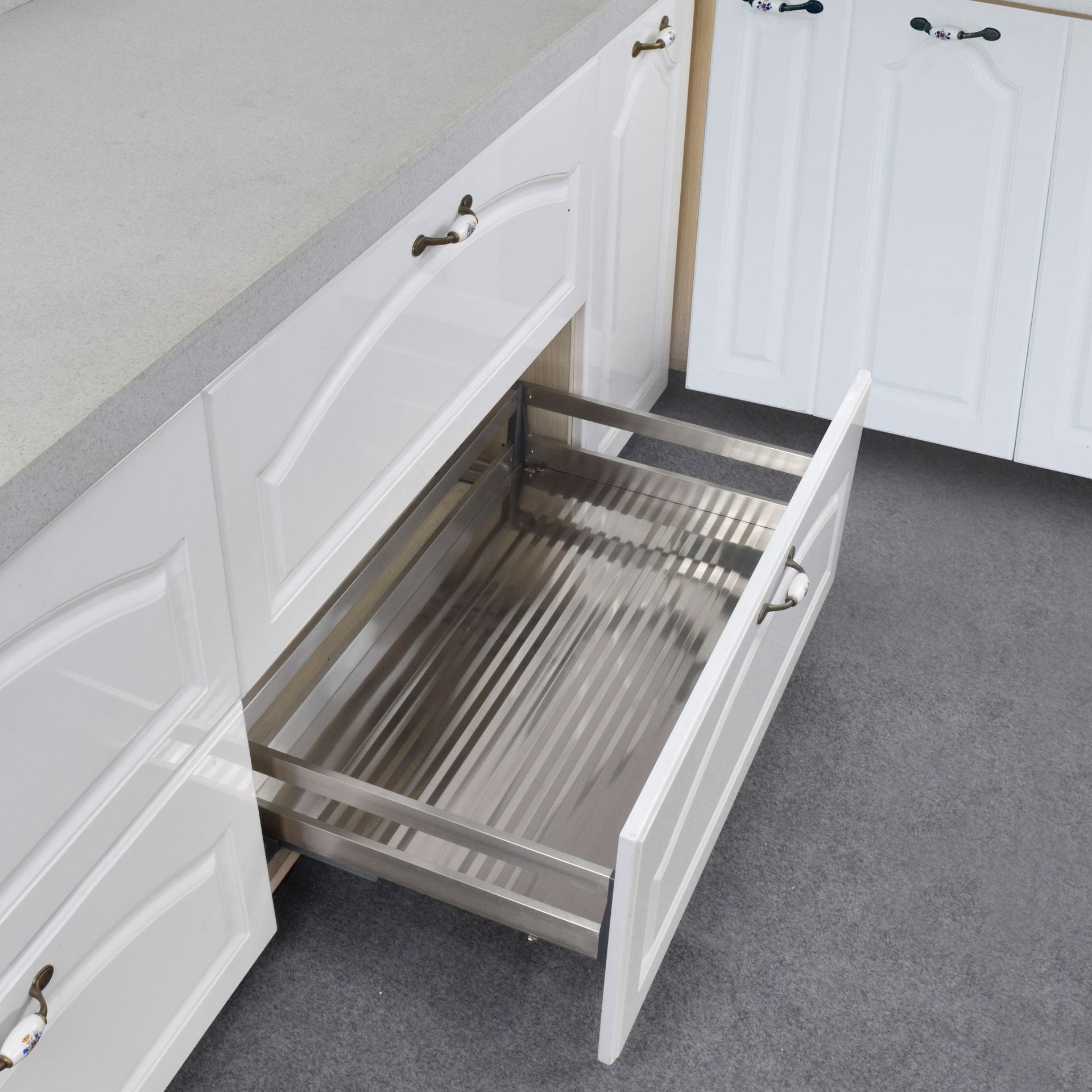 厂家直销三边不锈钢抽屉式拉篮 厨房橱柜拉篮置物架平篮碗篮双层