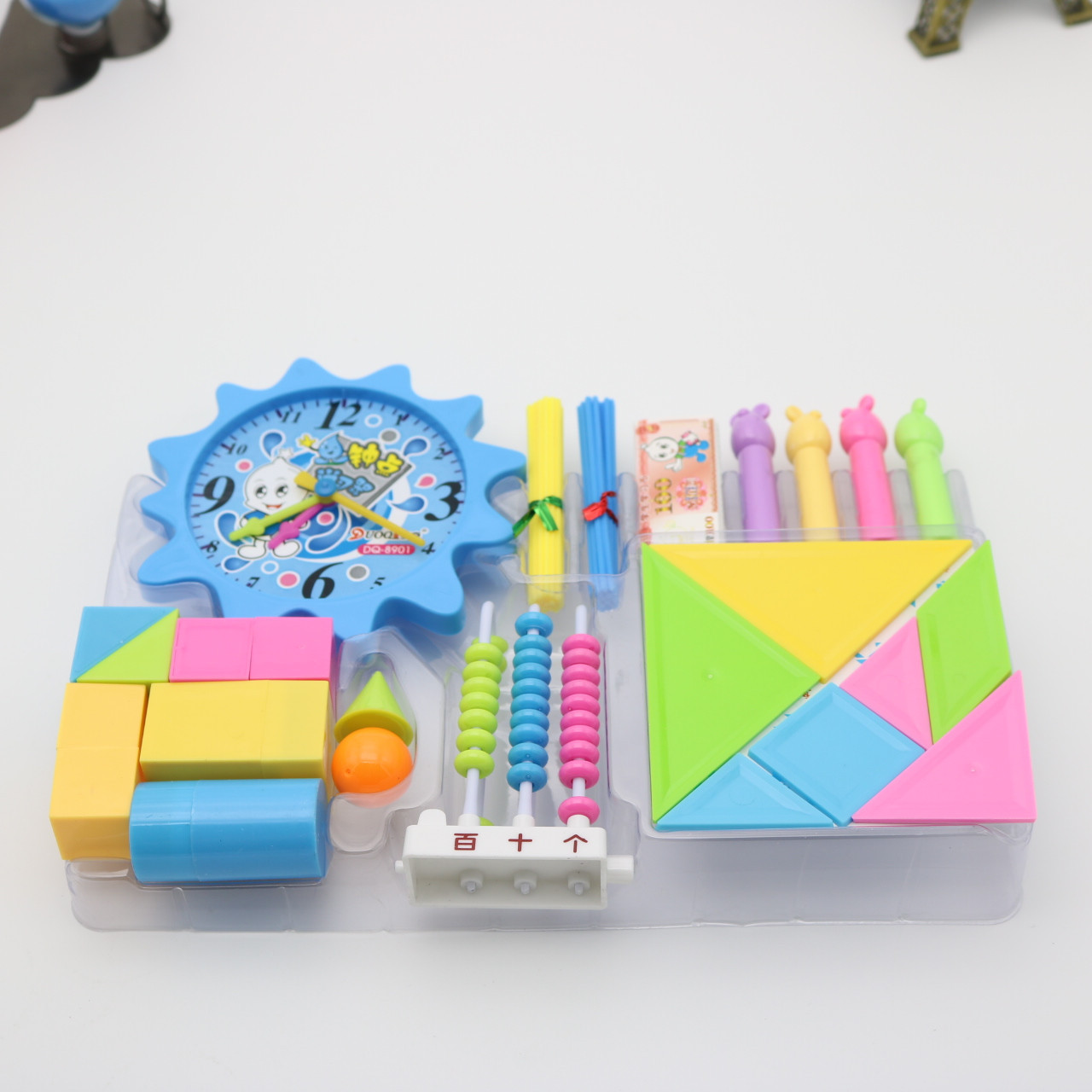 多奇7合1七巧板学习币计数器钟点学习器学具盒小学生学具套装8204