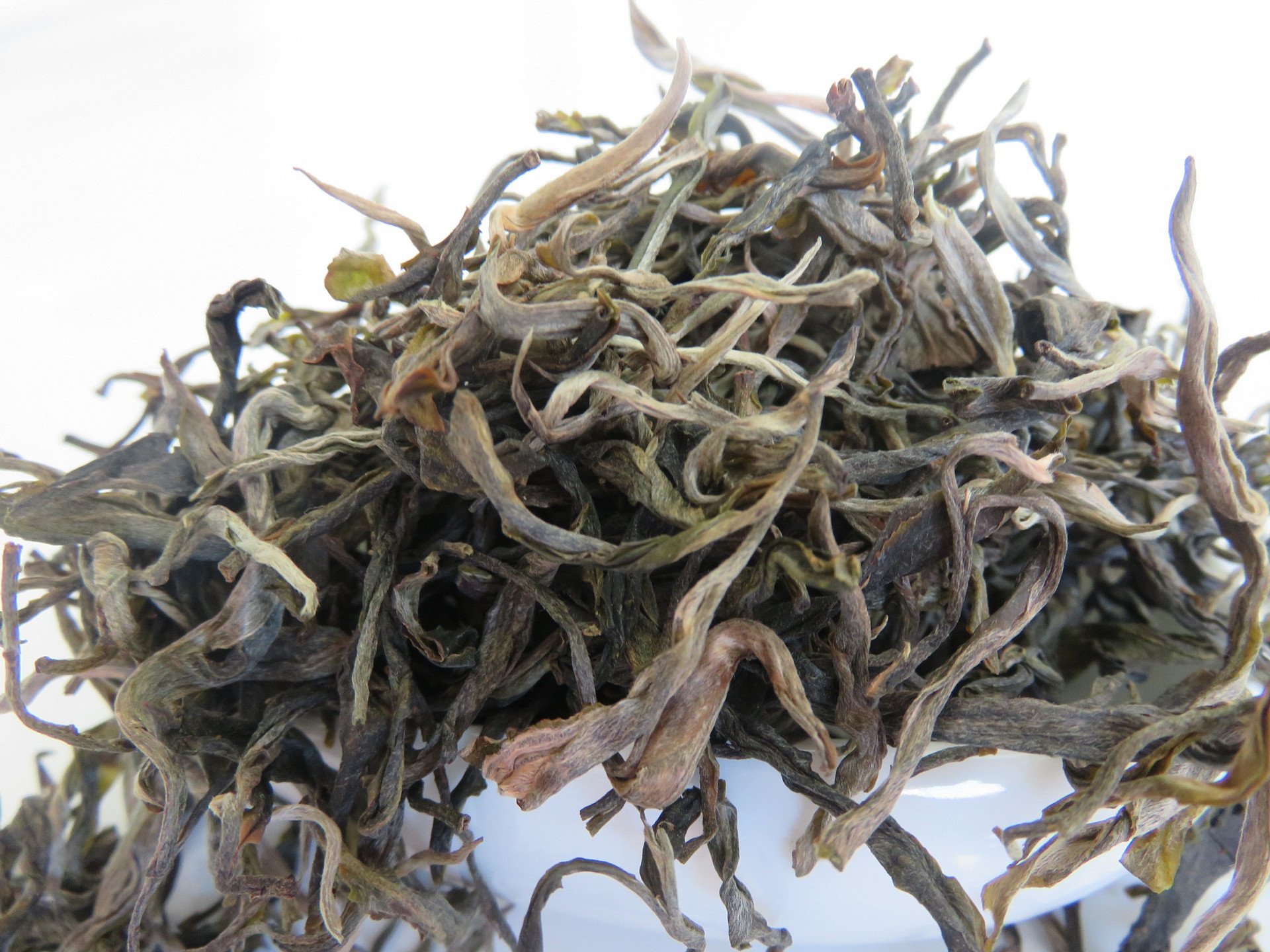 2020春茶普洱茶生茶 坝糯古树藤条茶 杯底留香 云南茶叶500克可定