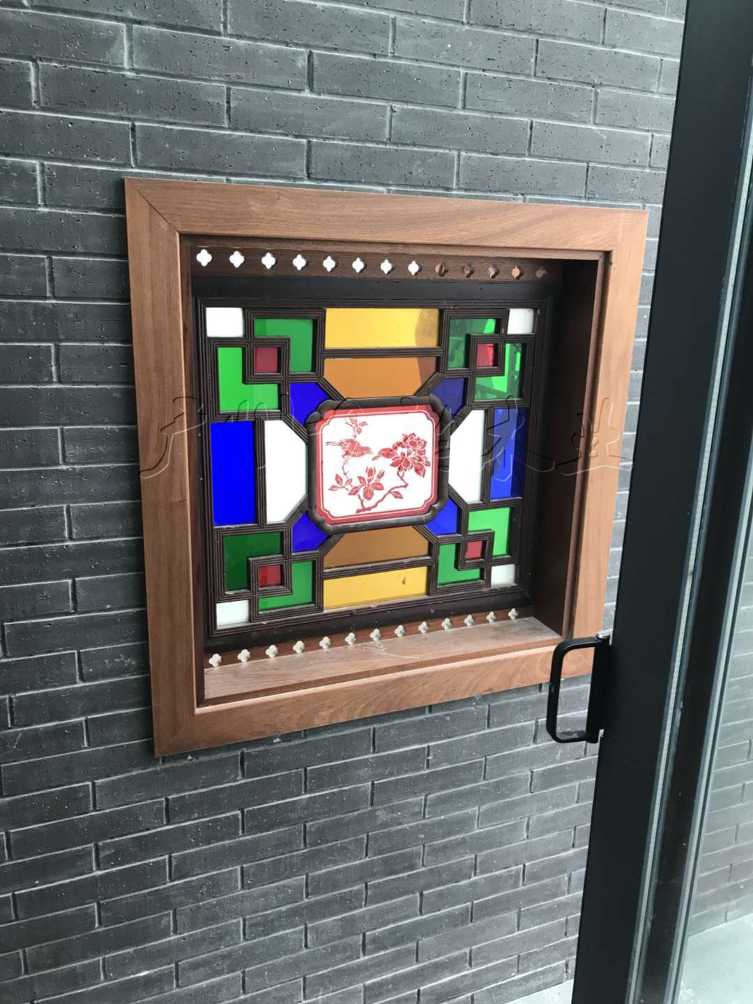 源头厂家实木满洲窗 仿古门窗中式岭南玻璃花窗隔音制定批发