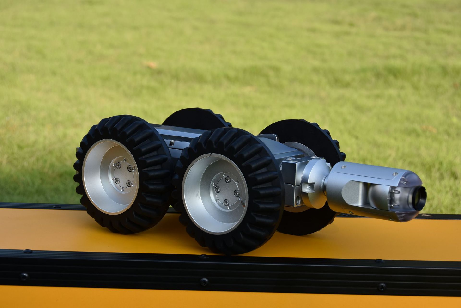 管道检测仪,小型管道检测机器人