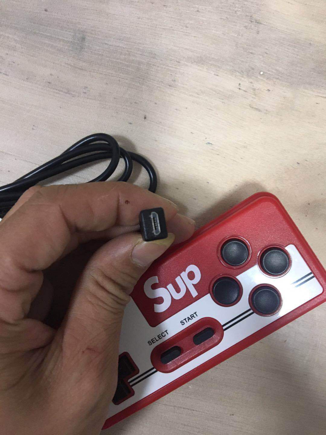 工厂直销怀旧游戏机现货sup掌上游戏机手柄双人游戏机sup手柄现货