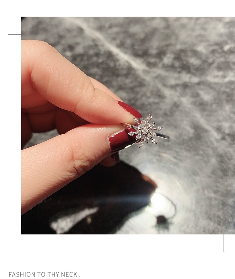 thegreenparty 网红旋转戒指转动食指戒抖音圣诞爆款简约雪花戒指