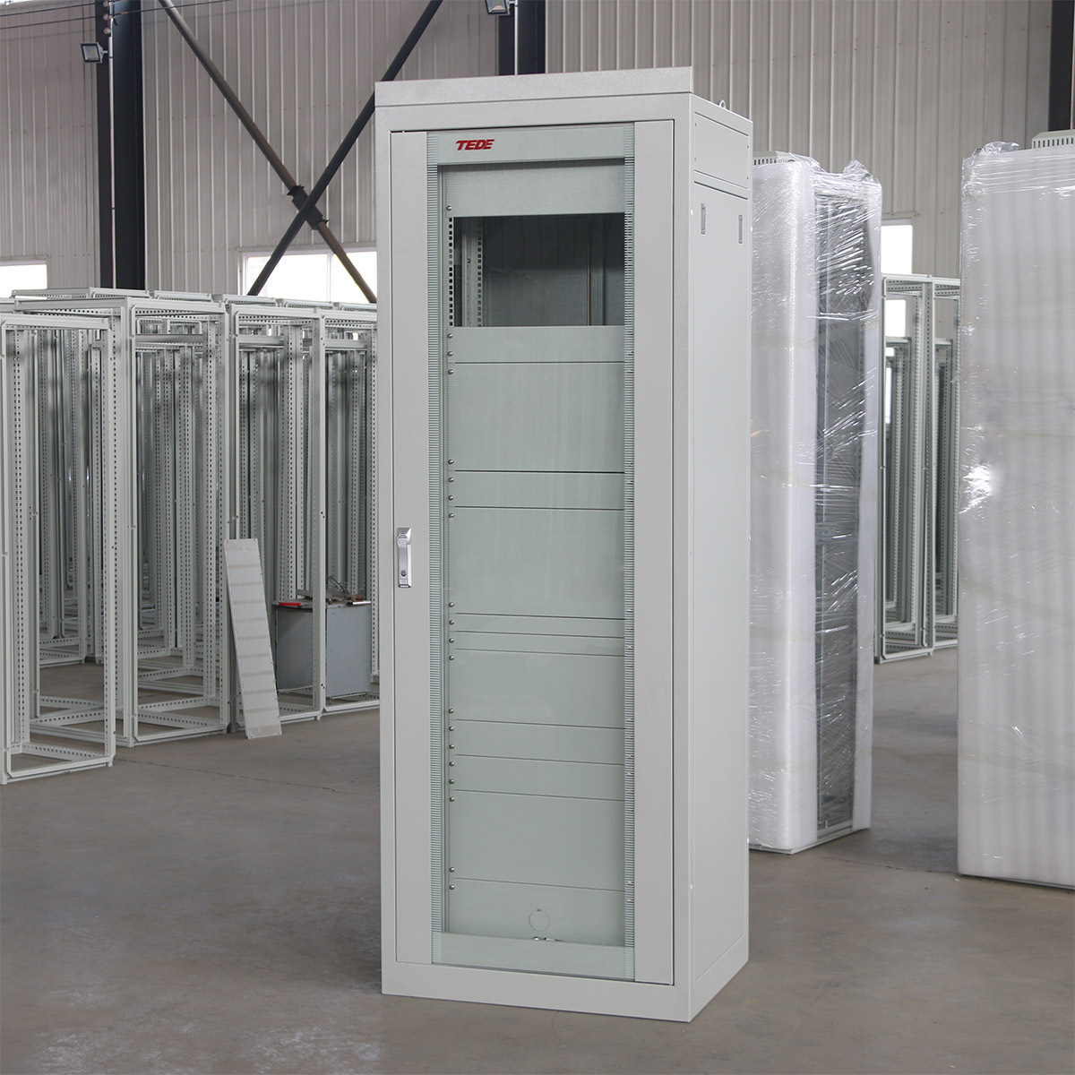 河北青县沧州龙泰机柜直流屏保护柜屏柜自动化电力通信用生产厂家