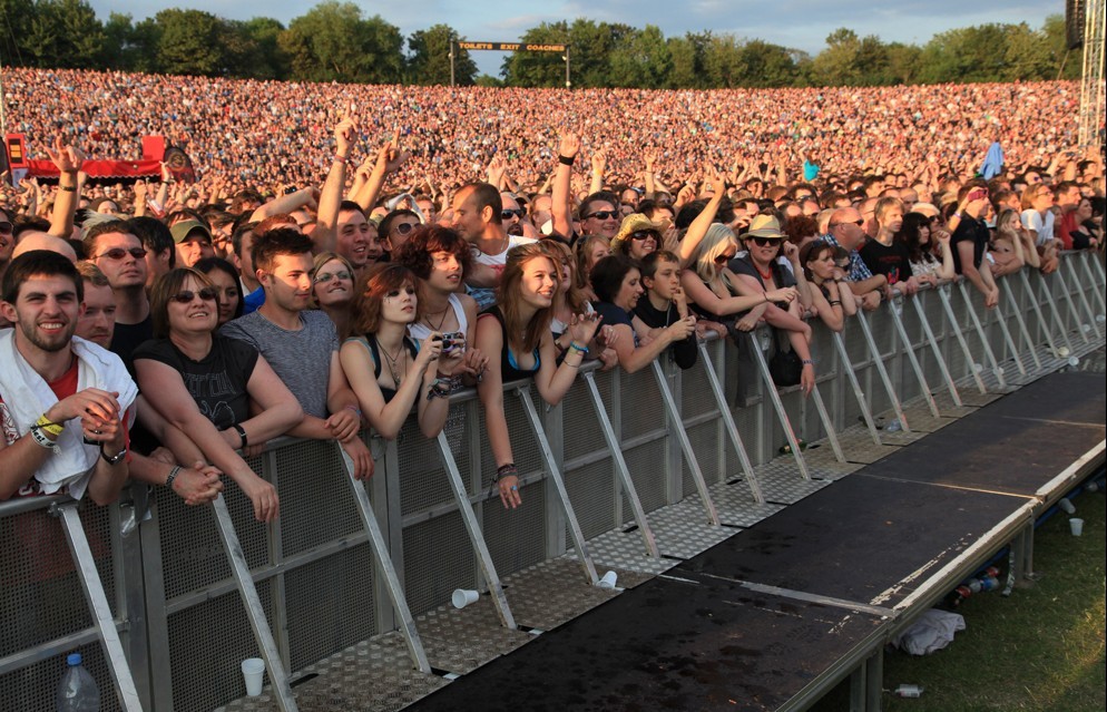 规格:1*1.2*1.2米. 适用:大型活动,音乐节,演唱会,交通秩序等.