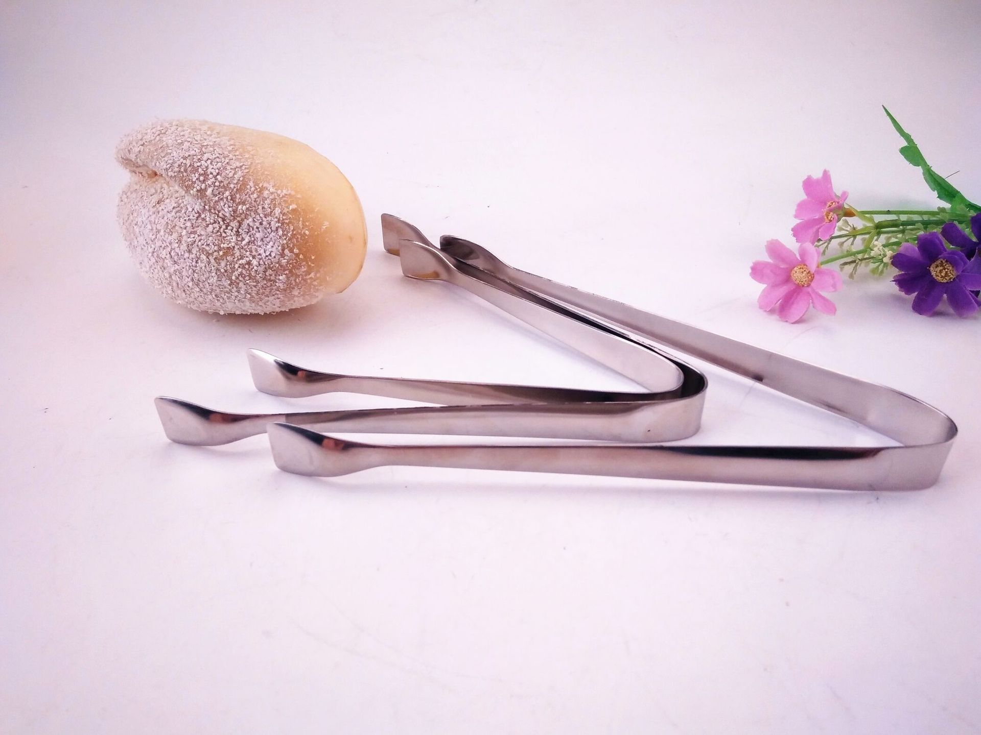 厂家直销不锈钢食品夹小糖夹方口小夹子糖块夹冰夹多尺寸冰糖夹