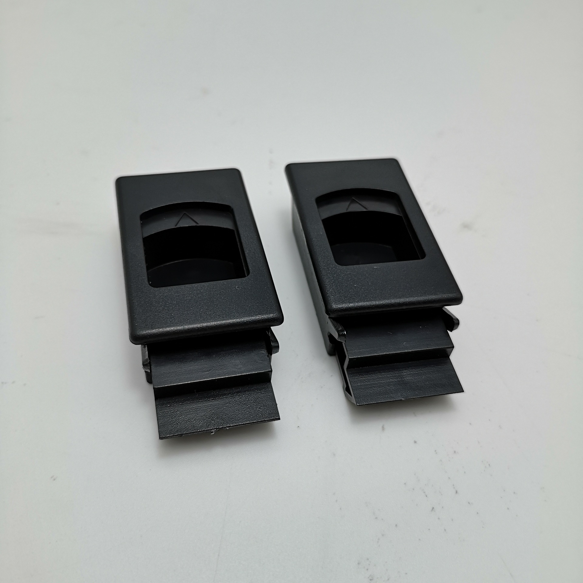 塑料侧门扣ks002黑 弹簧锁扣电箱钢柜 机械箱工业箱设备