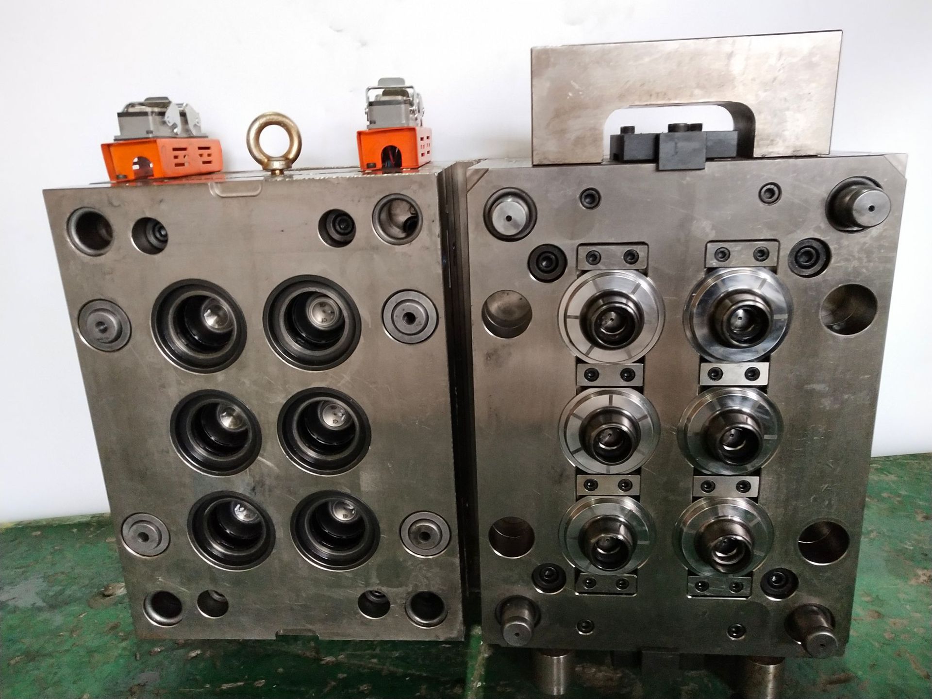 厂家批发定制 瓶盖模具 塑料瓶盖 30口瓶盖模具 30mm瓶盖模具