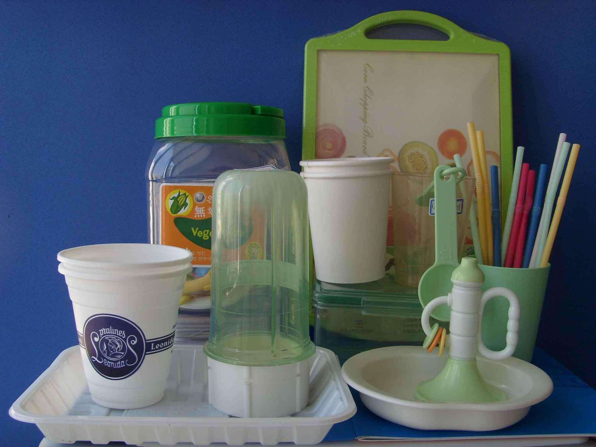 淀粉基塑料 注塑专用型 不需要添加pp注塑硬度高