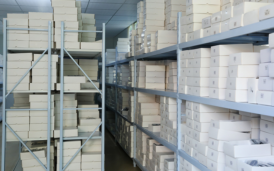 临海市梓悦眼镜厂_阿里巴巴旺铺