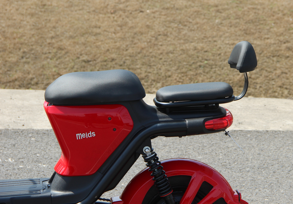 出口m1功能车 小牛长跑王电动车 外卖电瓶车