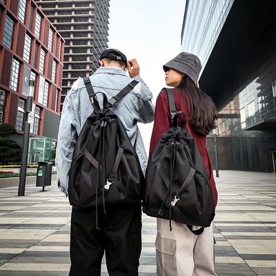 2019新款时尚秋冬 男女情侣背包 旅行包 抽带双肩包 潮酷大包