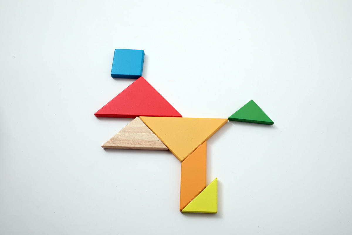 厂家直销大号木质益智七巧拼板 儿童益智七巧板 木制彩色七巧拼板