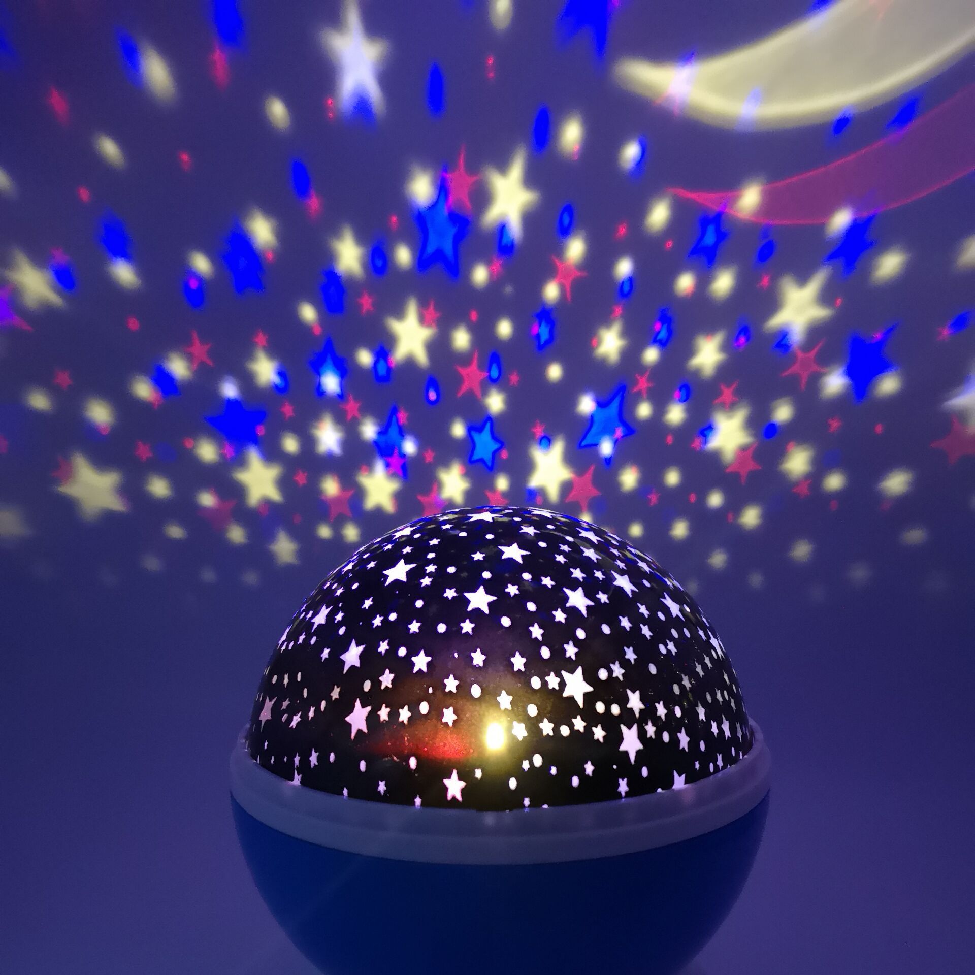 厂家直销旋转led星空投影灯星光灯星灯满天星灯创意led夜灯浪漫