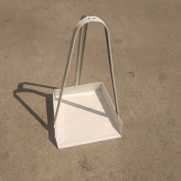 高度60厘米左右,斗子最宽处28.5厘米.