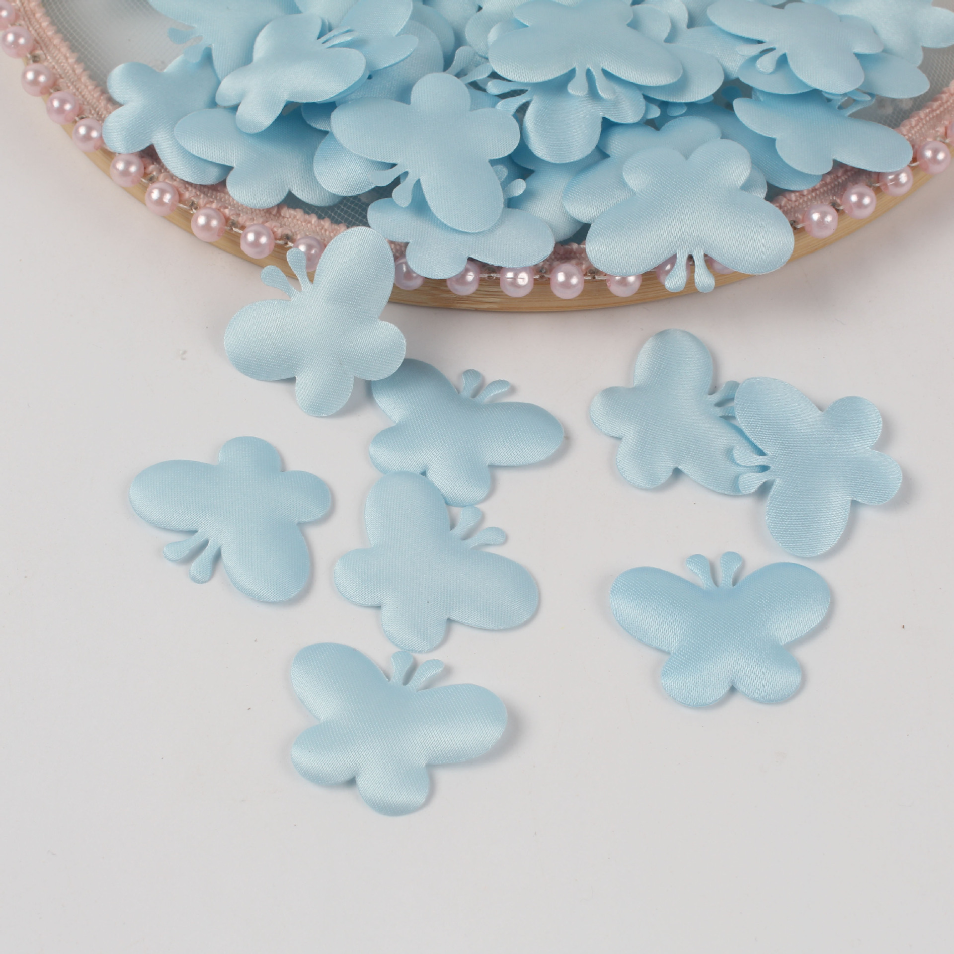 批发跨境货源3.5公分海绵蝴蝶压床撒花婚礼装饰布置纸屑100包