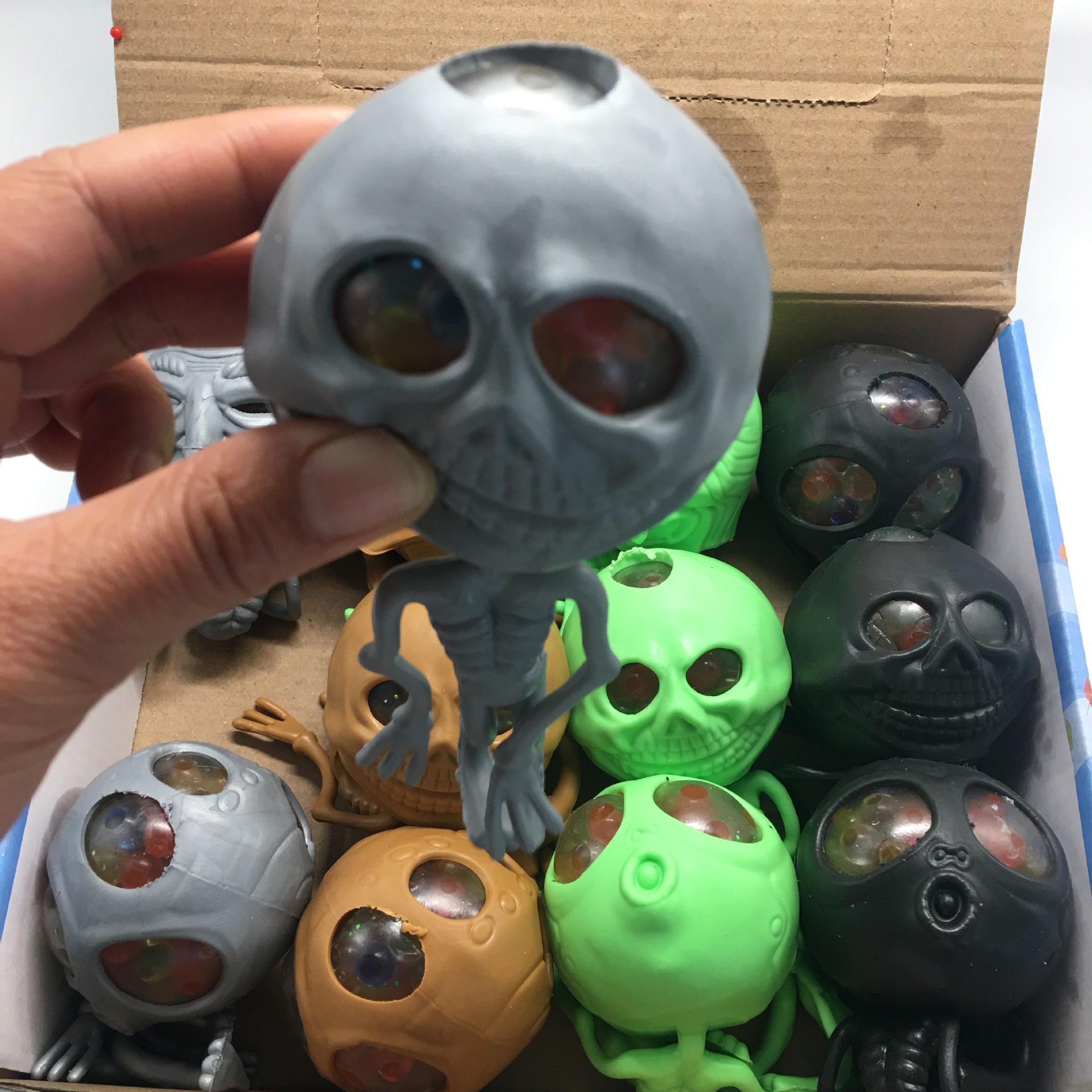 水球玩具 新奇特玩具 好玩产品 青蛙发泄球 仿真蟑螂 发泄葡萄球 发泄