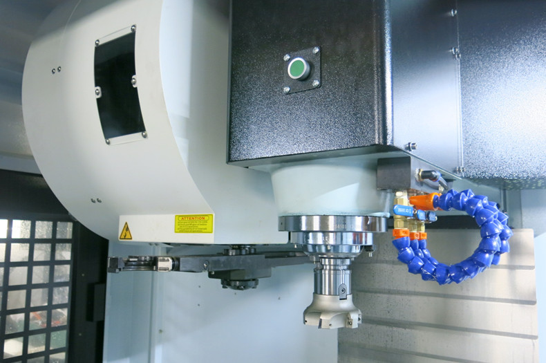 850立式cnc数控加工中心机床 厂家直供4轴5轴联动小型数控铣床