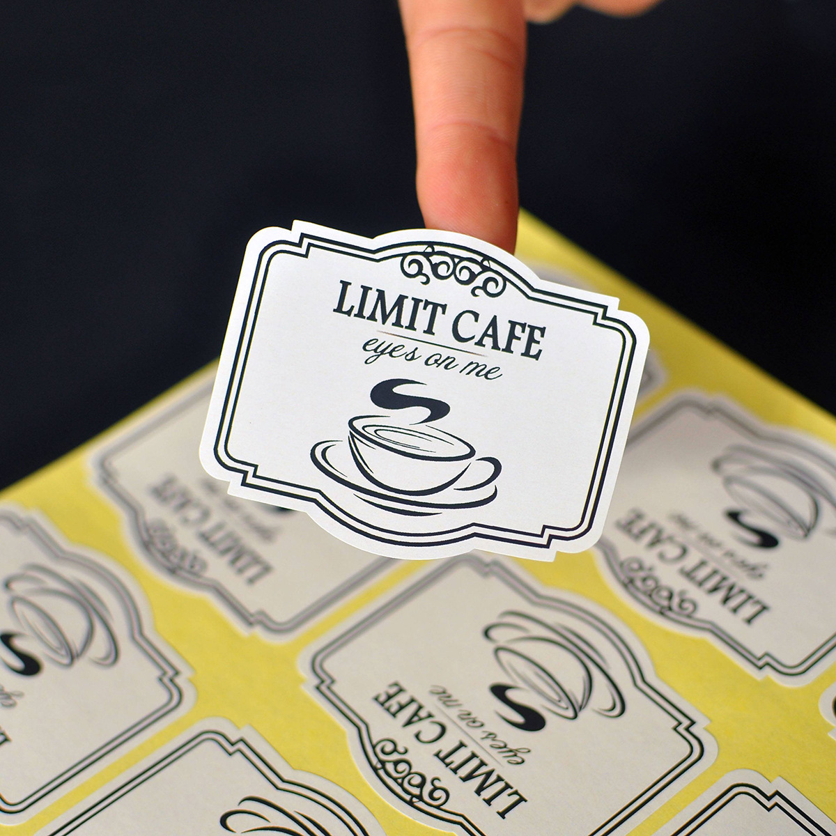 彩色特光不干胶标签定做pvc不干胶印刷定制烫金logo贴纸标签标贴