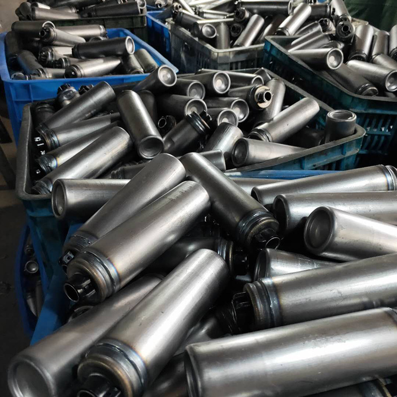 厂家批发电子礼花气瓶 电子烟花礼炮配件 礼花夜炮弹气瓶17公分