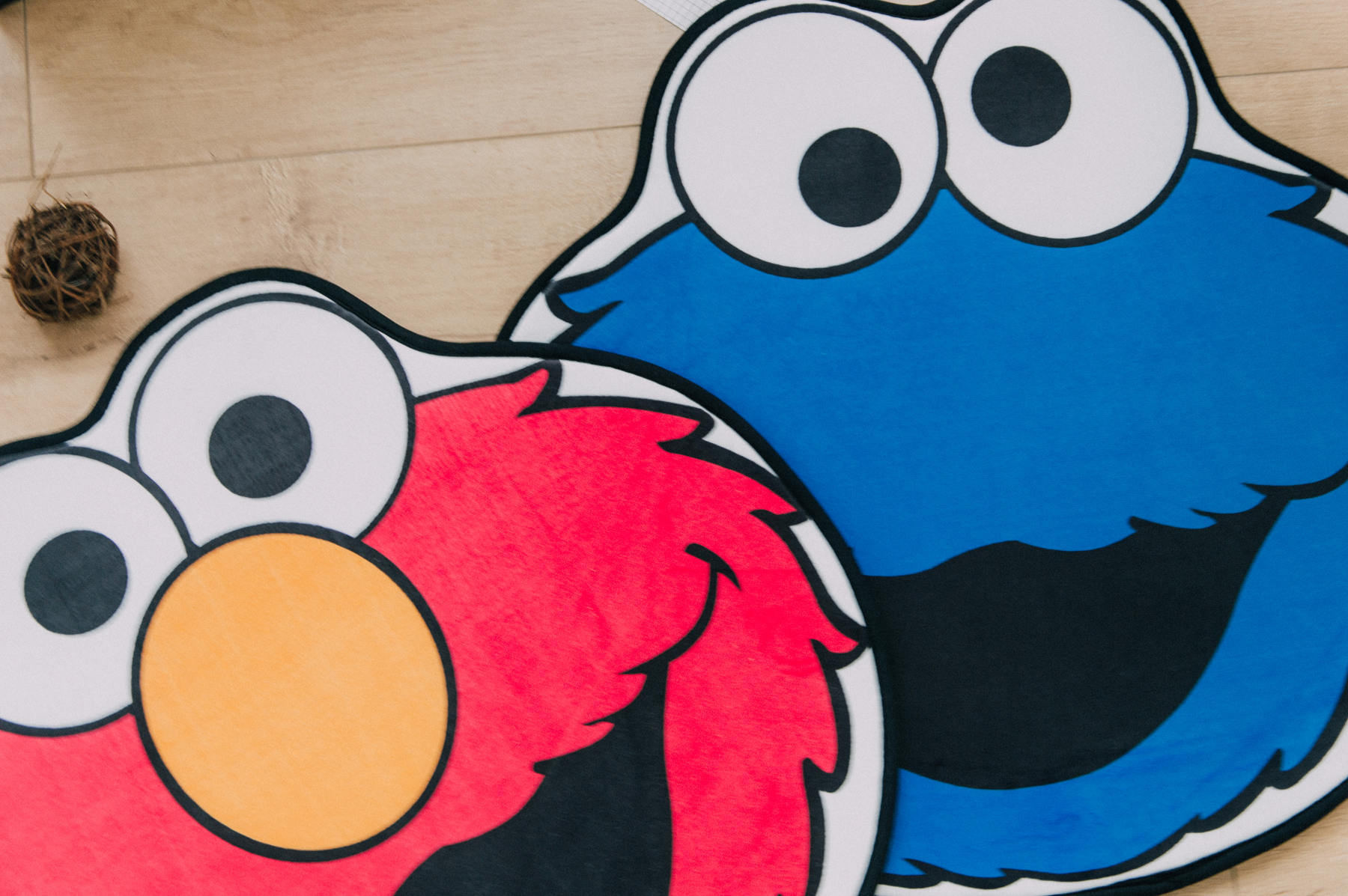 可爱卡通芝麻街斗牛ins儿童房厨房浴室进门地垫小门垫地毯脚垫