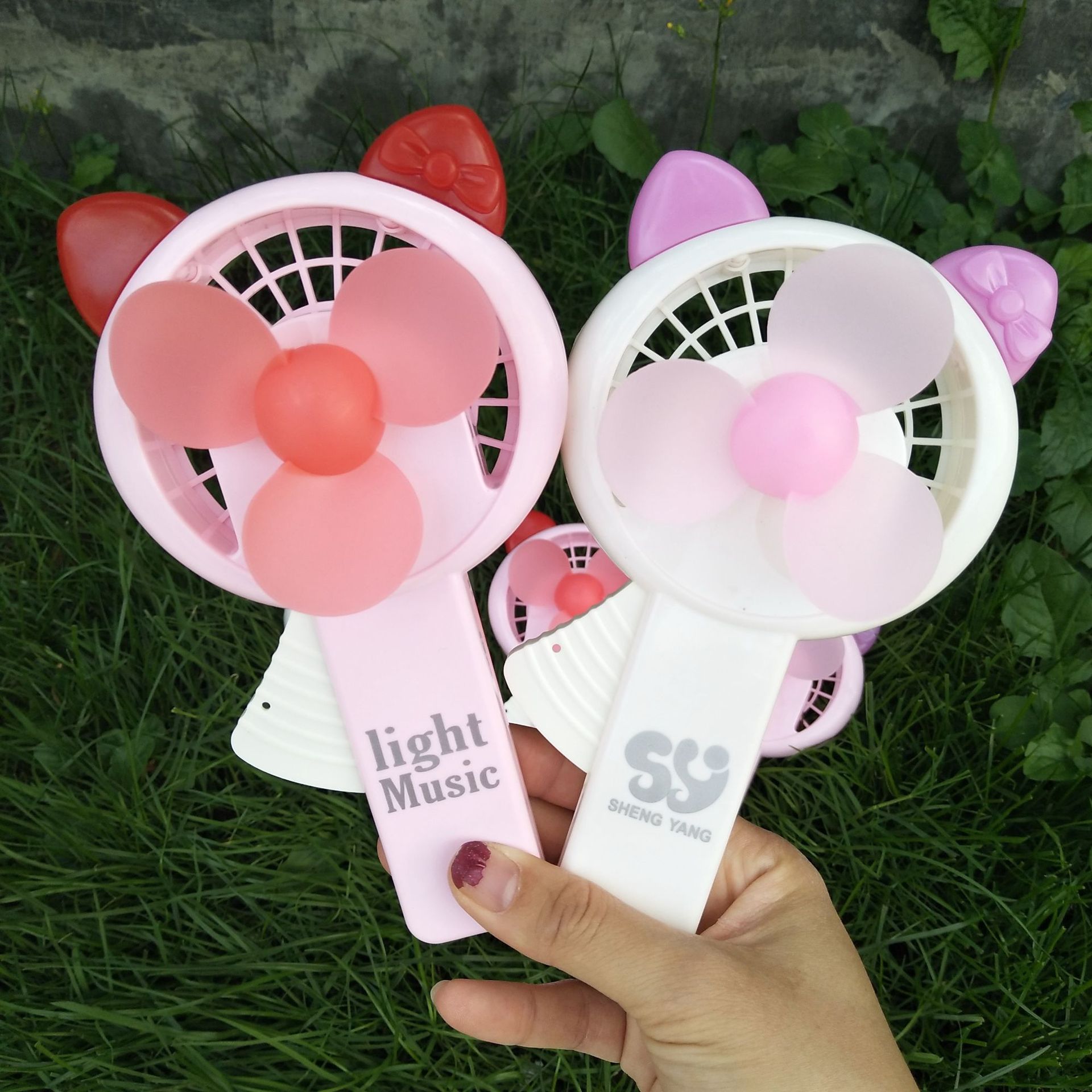 卡通小猫单头手压小风扇不带灯光音乐手动风扇儿童学生小礼品风扇