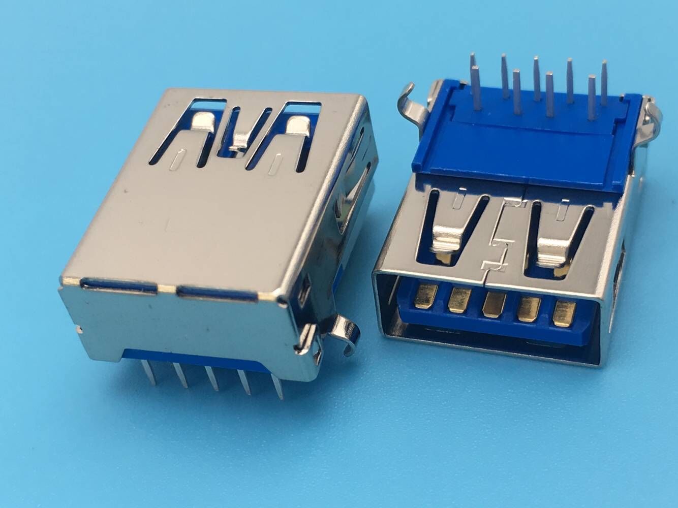 0双层连接器 usb3.0母座蓝胶弯脚扁口 usb30高速连接器